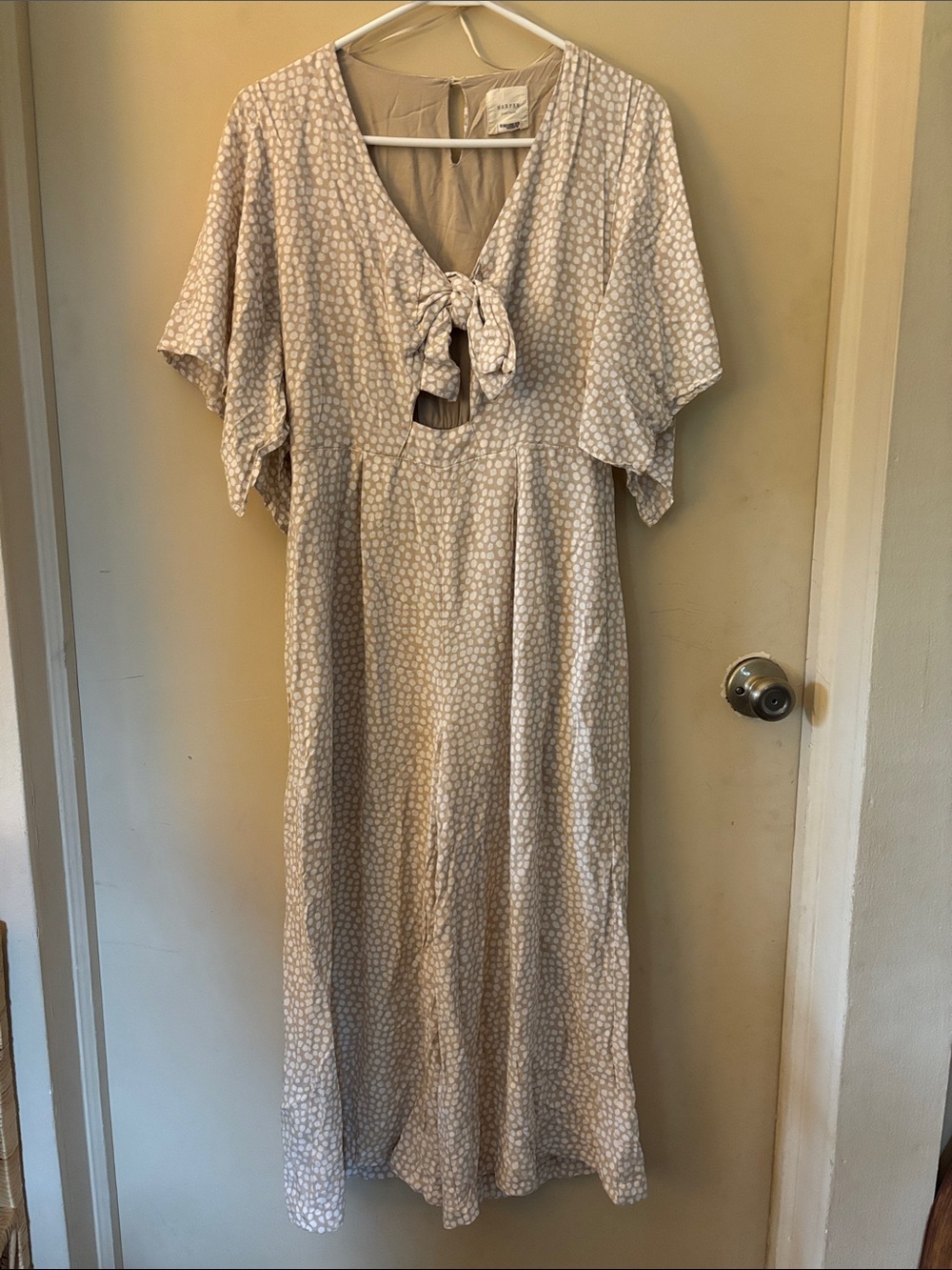 Light Beige Dot Tie-Front Jumpsuit Romper